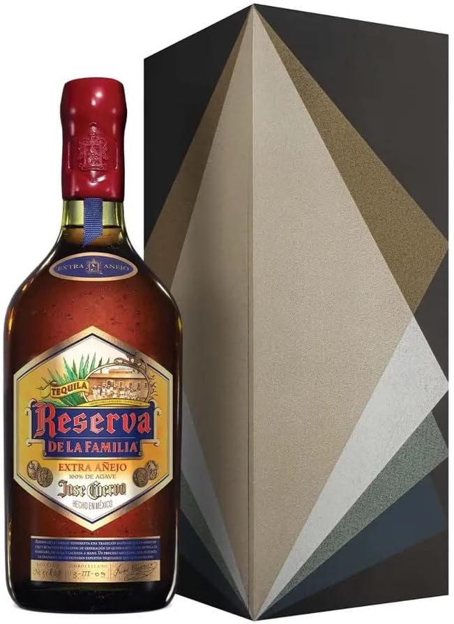 Jose Cuervo Tequila Extra Añejo Reserva De La Familia 750Ml